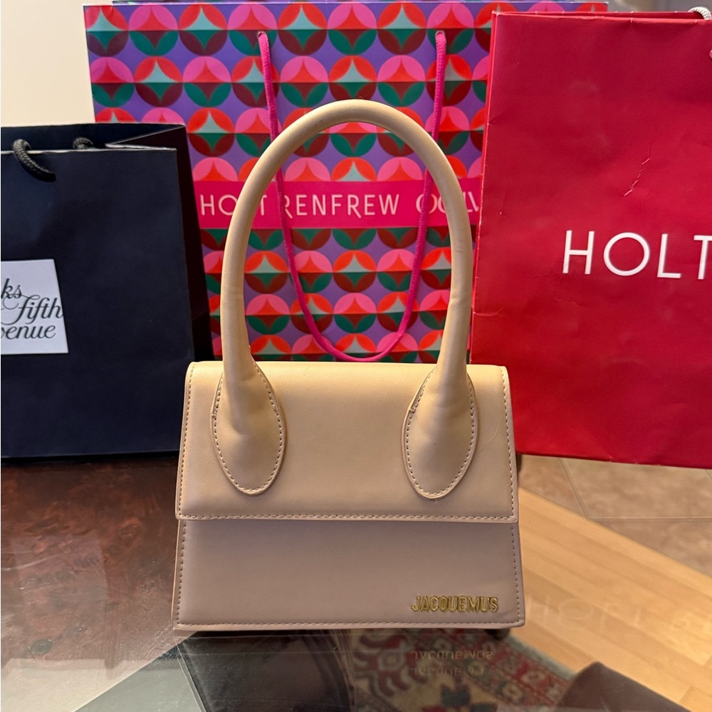 Jacquemus Beige Moyer Le Chiquito Tote with Gold Logo - Picture 2 of 6